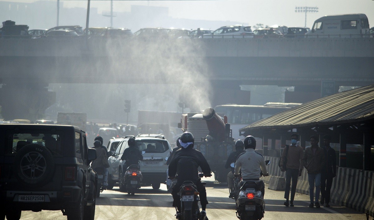 Delhi Air Quality was spoiled again, GRAP-3 restrictions were re-implemented