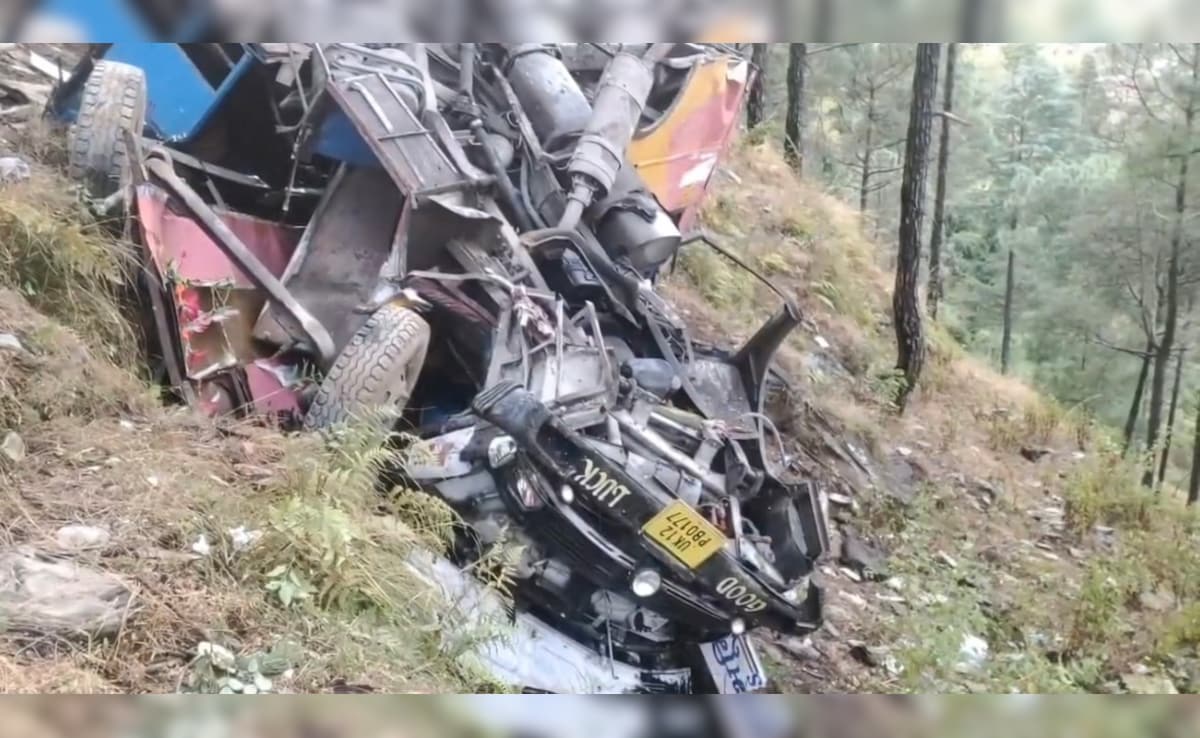 6 Dead, 22 Injured After Bus Falls Into 100-Meter-Deep Gorge In Uttarakhand