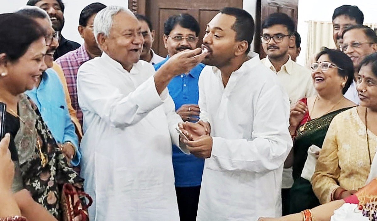 Finally, Nitish agreed! Will Nishant enter politics after Holi?