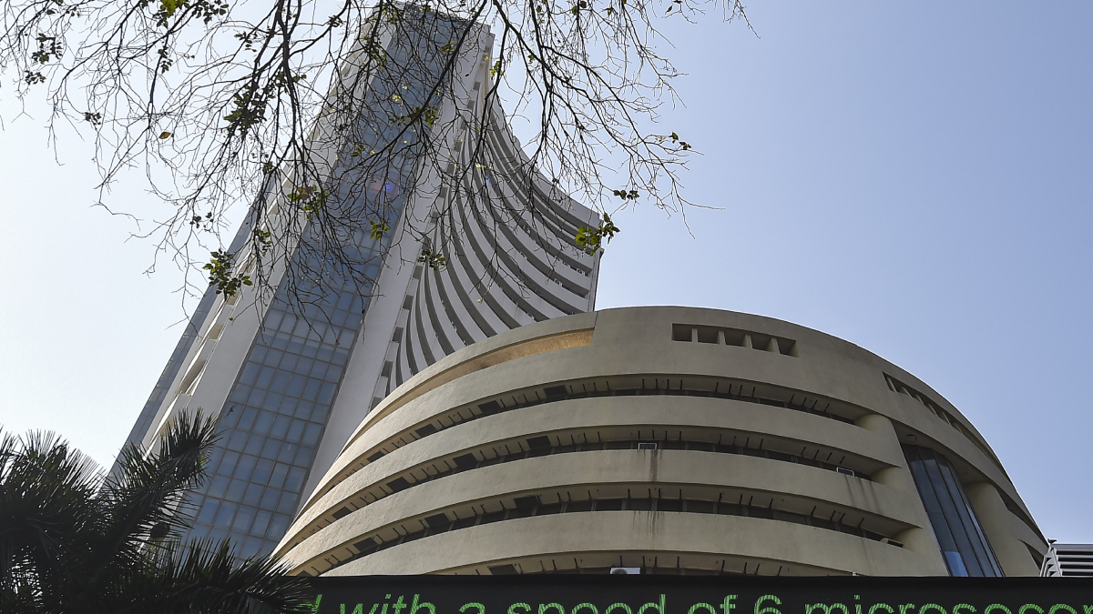 Budget Fails to Impress Market, Sensex, Nifty End Flat – India tv